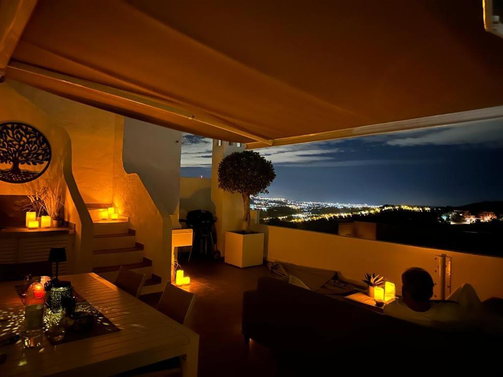 Penthouse Mit Privatem Jacuzzi In Marbella - La Mairena Apartment Ojen Luaran gambar